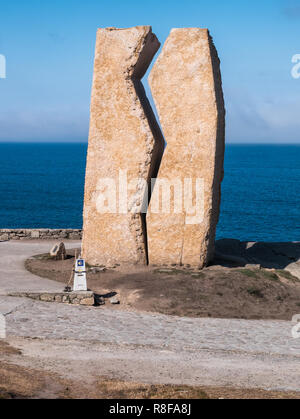 Memorial per il disastro della petroliera della MV Prestige nel 2002, in Muxia, morte Costa, Galizia, Spagna Foto Stock