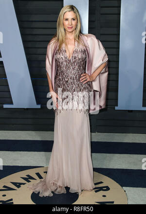 BEVERLY HILLS, Los Angeles, CA, Stati Uniti d'America - MARZO 04: Mira Sorvino al 2018 Vanity Fair Oscar Party a Wallis Annenberg Center for the Performing Arts il 4 marzo 2018 a Beverly Hills Los Angeles, California, Stati Uniti. (Foto di Xavier COLLIN/Image Press Agency) Foto Stock