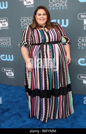 SANTA MONICA, Los Angeles, CA, Stati Uniti d'America - 11 gennaio: Chrissy Metz alla XXIII edizione critica' Choice Awards tenutosi a Barker Hangar su gennaio 11, 2018 in Santa Monica, Los Angeles, California, Stati Uniti. (Foto di Xavier COLLIN/Image Press Agency) Foto Stock