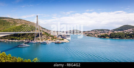 Panorama impressionante di Franjo Tudman ponte di Dubrovnik, Croazia Foto Stock