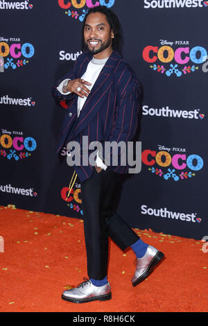 HOLLYWOOD, Los Angeles, CA, Stati Uniti d'America - 08 novembre: Miguel arriva a Los Angeles prima di Disney Pixar "Coco" tenutasi presso l'El Capitan theater il 8 novembre 2017 a Hollywood e Los Angeles, California, Stati Uniti. (Foto di Xavier COLLIN/Image Press Agency) Foto Stock