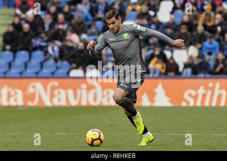 Getafe, Madrid, Spagna. 15 Dic, 2018. Real Sociedad's Theo Hernandez visto in azione durante la Liga partita di calcio tra Getafe CF e Real Sociedad al Coliseum Alfonso Perez a Getafe, Spagna. Credito: Legan P. macis/SOPA Immagini/ZUMA filo/Alamy Live News Foto Stock