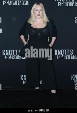 BUENA PARK, Orange County, CA, Stati Uniti d'America - 29 settembre: Hayley Hasselhoff a Knott's Scary Farm e Instagram celebrità Notte 2017 tenutasi presso la Knott's Berry Farm, il 29 settembre 2017 a Buena Park, Orange County, California, Stati Uniti. (Foto di David Acosta/Image Press Agency) Foto Stock