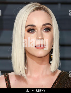 BEVERLY HILLS, Los Angeles, CA, Stati Uniti d'America - 26 febbraio: Katy Perry arriva a 2017 Vanity Fair Oscar Party a Wallis Annenberg Center for the Performing Arts nel febbraio 26, 2017 a Beverly Hills Los Angeles, California, Stati Uniti. (Foto di Xavier COLLIN/Image Press Agency) Foto Stock