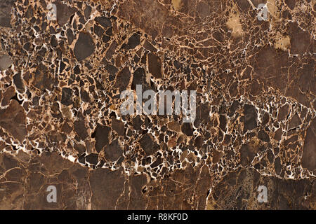 Una pietra naturale, lucidati in marmo marrone Emperador chiamato oro. Foto Stock