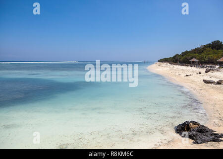 Una spiaggia immagine sull'isola di Gili Trawangan situato in Bali Indonesia. Foto Stock