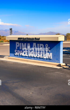 Segno di ingresso al Pima Air & Space Museum di Tucson, Arizona Foto Stock