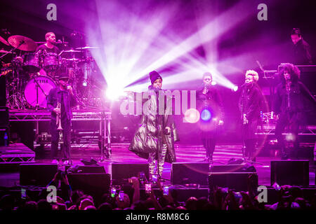 Norvegia, Oslo - 11 dicembre 2018. Il cantante e cantautore Lauryn Hill esegue un concerto dal vivo a Oslo Spektrum. (Photo credit: Gonzales foto - Tord Litleskare). Foto Stock