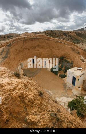 Abitazione troglodite in Matmata, Tunisia, Africa. Foto Stock