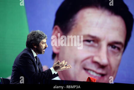 Foto di Fabio Cimaglia / LaPresse 16-12-2018 Roma Italiano Roberto Fico ospite di "Mezz'ora in pi&#xf9;" Nella foto di Roberto Fico foto di Fabio Cimaglia / LaPresse 16-12-2018 Roma (Italia) Politic Roberto Fico valutazione per "Mezz'ora in pi&#xf9;" nel pic Roberto Fico Foto Stock