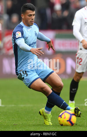 SEVILLA, 16-12-2018. Primera Division campionato spagnolo. LaLiga. Estadio Ramon Sanchez-Pizjuan. Pedro Porro (Girona) durante il gioco Sevilla FC - Girona. Foto Stock