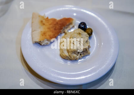 Pane e baba ganoush dip cucina medio orientale Foto Stock