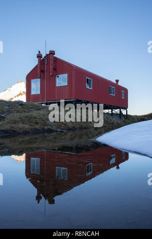 Il francese Ridge Hut, Mt Aspiring National Park, Nuova Zelanda Foto Stock