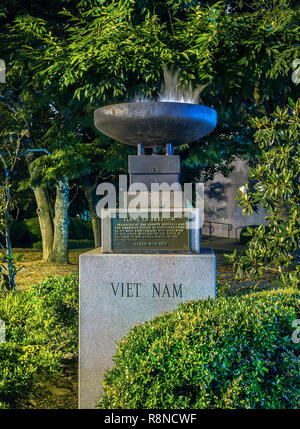 La fiamma della libertà onori coloro che hanno servito nella guerra del Vietnam, Giugno 4, 2014, in Decatur, Georgia. Foto Stock