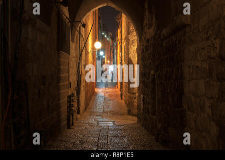 Strada notte in Gerusalemme la città vecchia , Israele. Foto Stock