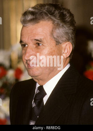 NICOLAE CEAUSESCU segretario generale del partito comunista rumeno in visita a Stoccolma Foto Stock