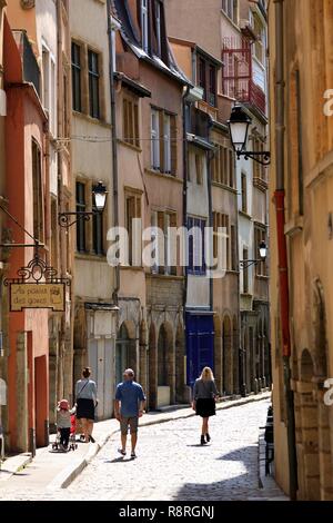 Francia, Rhone, Lione, 5° distretto, il vecchio quartiere di Lione, storico sito elencato come patrimonio mondiale dell'UNESCO, Saint Gorges Street Foto Stock