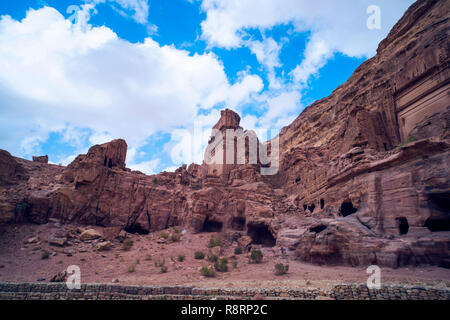 Petra - La città antica capitale degli Edomiti,Edomae, più tardi la capitale del regno Nabataean. UNESCO - Sito Patrimonio dell'umanità. Città perduta nella Foto Stock