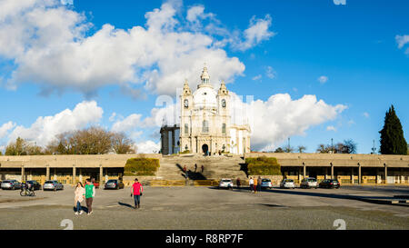 Braga, Portogallo - 18 Marzo 2018: Santuario di Nostra Signora di Sameiro (o Santuario di Sameiro o Immacolata Concezione di Monte Sameiro) è un san mariano Foto Stock