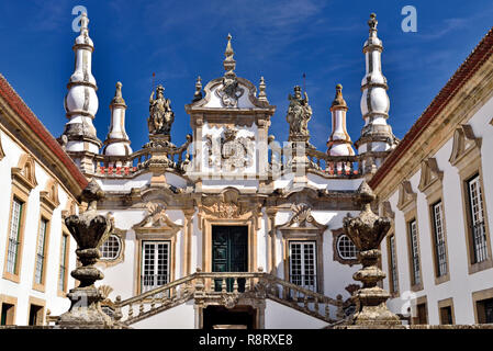 La facciata barocca di Casa de Palazzo Mateus in portoghese settentrionale Vila Real Foto Stock