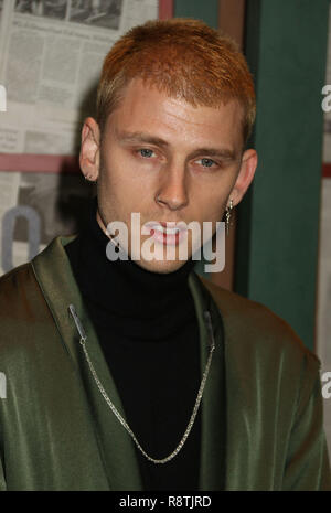 La città di New York, New York, Stati Uniti d'America. Xvii Dec, 2018. COLSON attore BAKER aka MACHINE GUN KELLY assiste il New York speciale proiezione di "Bird Box' tenuto a Alice Tully Hall presso il Lincoln Center. Credito: Nancy Kaszerman/ZUMA filo/Alamy Live News Foto Stock