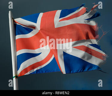 Strappati martoriata Regno Unito Union Jack flag Foto Stock