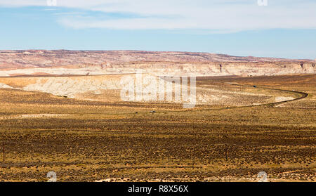 Il Lake Powell è frequentato luogo di villeggiatura il Lake Powell è un serbatoio sul fiume Colorado, a cavallo del confine tra Utah e Arizona, Stati Uniti. M Foto Stock