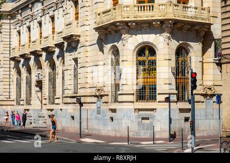 Francia, Haute Garonne, Toulouse, distretto di Carmes, facciate di hotel in particolare, rue de Metz Foto Stock