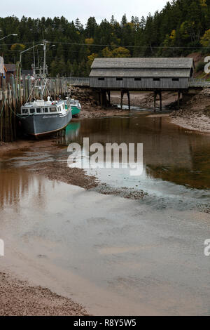 Nord Rustico Harbour, Prince Edward Island, Canada, da James D. Coppinger/Dembinsky Foto Assoc Foto Stock