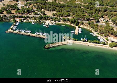Francia, Bouches du Rhone, Saint Chamas, Beau Rivage area stagno di Berre, Port du Canet (noto come Port de Beau Rivage) (vista aerea) Foto Stock