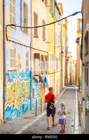 Francia, Bouches du Rhone, Marsiglia, il quartiere Panier, Arte di strada Foto Stock