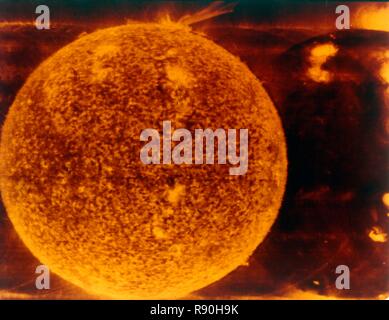 Eruzione solare, 10 Giugno 10 1973. Creatore: la NASA. Foto Stock