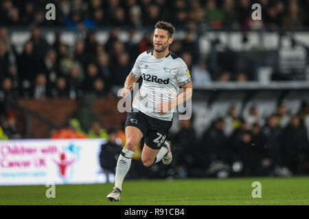 17 dicembre 2018, Pride Parkderby, Inghilterra; Sky scommessa campionato, Derby County vs Nottingham Forest ; David Nugent (28) del Derby County Credit: Mark Cosgrove/News immagini English Football League immagini sono soggette a licenza DataCo Foto Stock