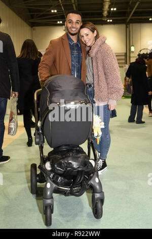 Bambino al bambino mostra a Londra ExCeL con: Aston Merrygold, Sarah Lou Richards dove: Londra, Regno Unito quando: 17 Nov 2018 Credit: PinPep/WENN.com Foto Stock