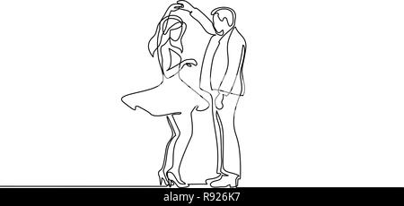 Continuo di un disegno della linea. Amare giovane donna e uomo dancing. Illustrazione Vettoriale Illustrazione Vettoriale