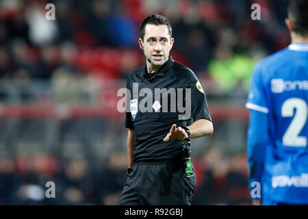 ALKMAAR, 18-12-2018, AFAS Stadion, calcio olandese, 8 finale di TOTO KNVB Beker, stagione 2018 / 2019, arbitro Dennis Higler durante il match AZ - PEC Zwolle. Foto Stock