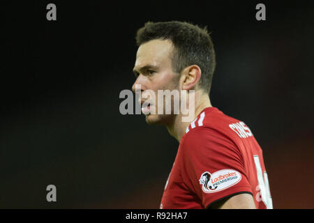 Pittodrie Stadium, Aberdeen, Regno Unito. Xviii Dicembre, 2018. Ladbrokes Premiership, Aberdeen rispetto a Dundee; Andrew Considine di Aberdeen Credito: Azione Sport Plus/Alamy Live News Foto Stock