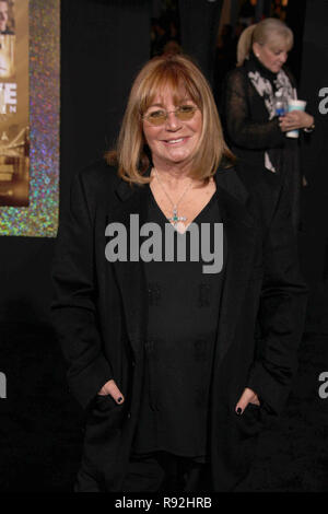 HOLLYWOOD, CA - 05 dicembre: il Marshall del penny arriva a Los Angeles Premiere "Capodanno" a Grauman's Chinese Theater il 5 dicembre 2011 a Hollywood, California persone: il Marshall del penny Foto Stock