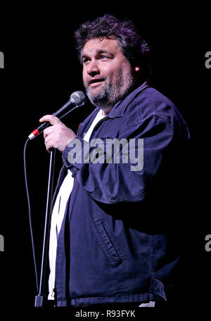 Artie Lange un regolare su Howard Stern TV radio show esegue in concerto a Florida Atlantic University in Boca Raton, Florida il 16 gennaio 2009. Foto Stock