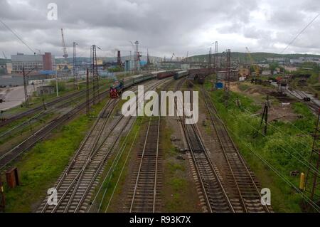 Ferrovia di Murmansk, la penisola di Kola, Kolsky distretto, Oblast di Murmansk, Russia Foto Stock
