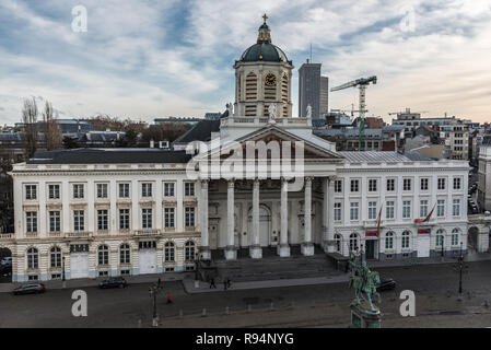 Vista panoramica sopra la città di Bruxelles, città vecchia, la Place Royale e il Coudenberg dalla musica museo dello strumento Foto Stock