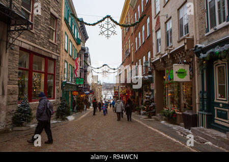 Quebec City, Quebec, Canada è il più antico insediamento europeo in America del nord e l'unica città fortificata a nord del Messico sulle cui pareti sono ancora esistenti. Foto Stock