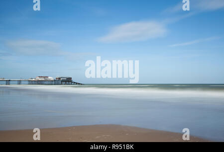 Cromer Pier, Costa North Norfolk, Cromer, Norfolk, Inghilterra, Regno Unito Foto Stock