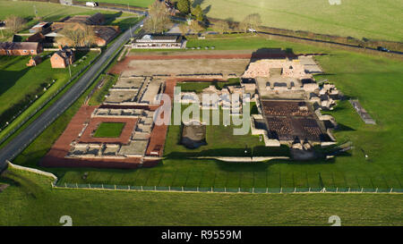 Vista aerea di Wroxeter (Viroconium Cornoviorum) Città romana Wroxeter Shropshire West Midlands England Regno Unito Foto Stock