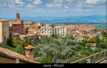 Montepulciano, famosa cittadina medievale in provincia di Siena. Toscana, Italia. Foto Stock