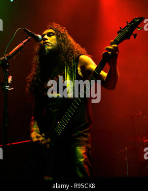 Tom Araya con hevy thrash metal band cacciatrice esegue in concerto al Sound Advice Amphitheater di West Palm Beach in Florida il 25 luglio 2007. Foto Stock