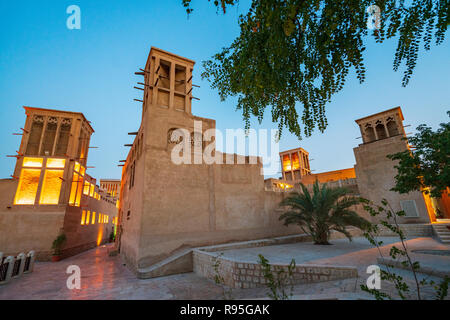 Originale e storico Al Fahidi district in Dubai Emirati Arabi Uniti Foto Stock