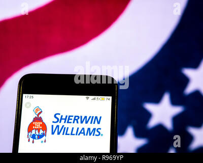 Vernice Sherwin-Williams e rivestimento Manufacturing Company logo che si vede visualizzato sul telefono intelligente Foto Stock