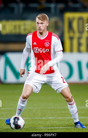 KERKRADE, Roda JC - Ajax, calcio, KNVB Beker, Coppa Nazionale gioco, stagione 2018-2019, 19-12-2018, Parkstad Limburg Stadium, Ajax player Perr Schuurs Foto Stock