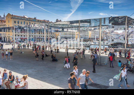 L'Ombrière de Norman Foster Foto Stock